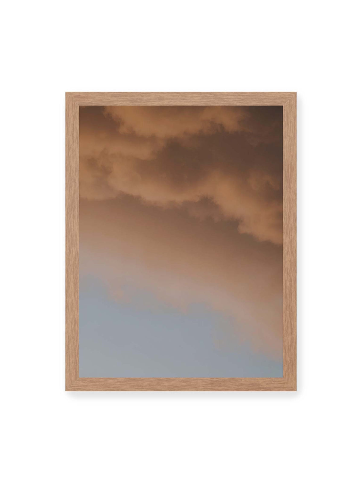 30x40 cm, Eichenrahmen – Warme Wolkenformationen über einem blaugrauen Himmel mit weichen Übergängen.