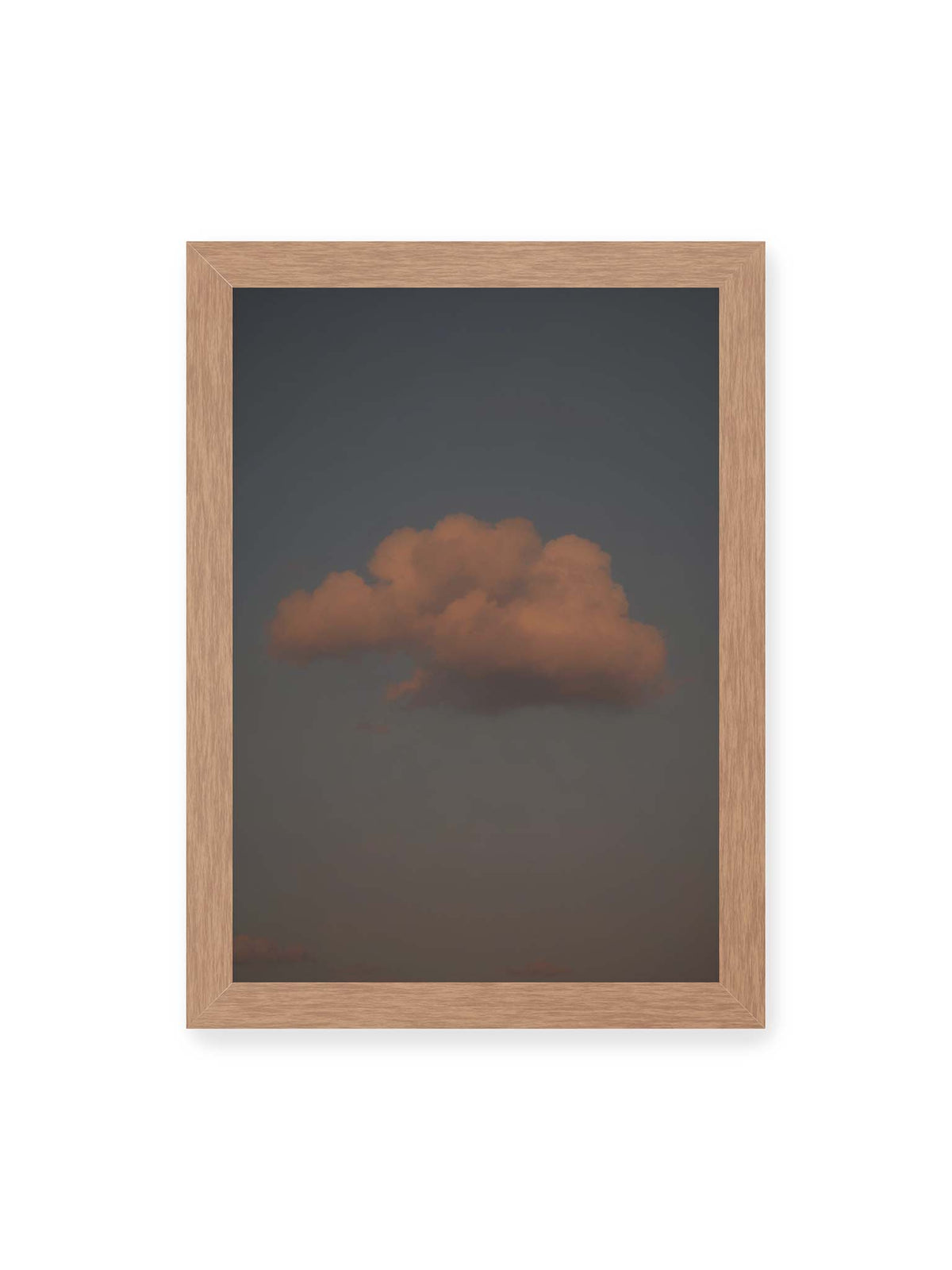 21x30 cm, Eichenrahmen – Einzelne beleuchtete Wolke vor einer weitläufigen, gedämpften Himmelsfläche.
