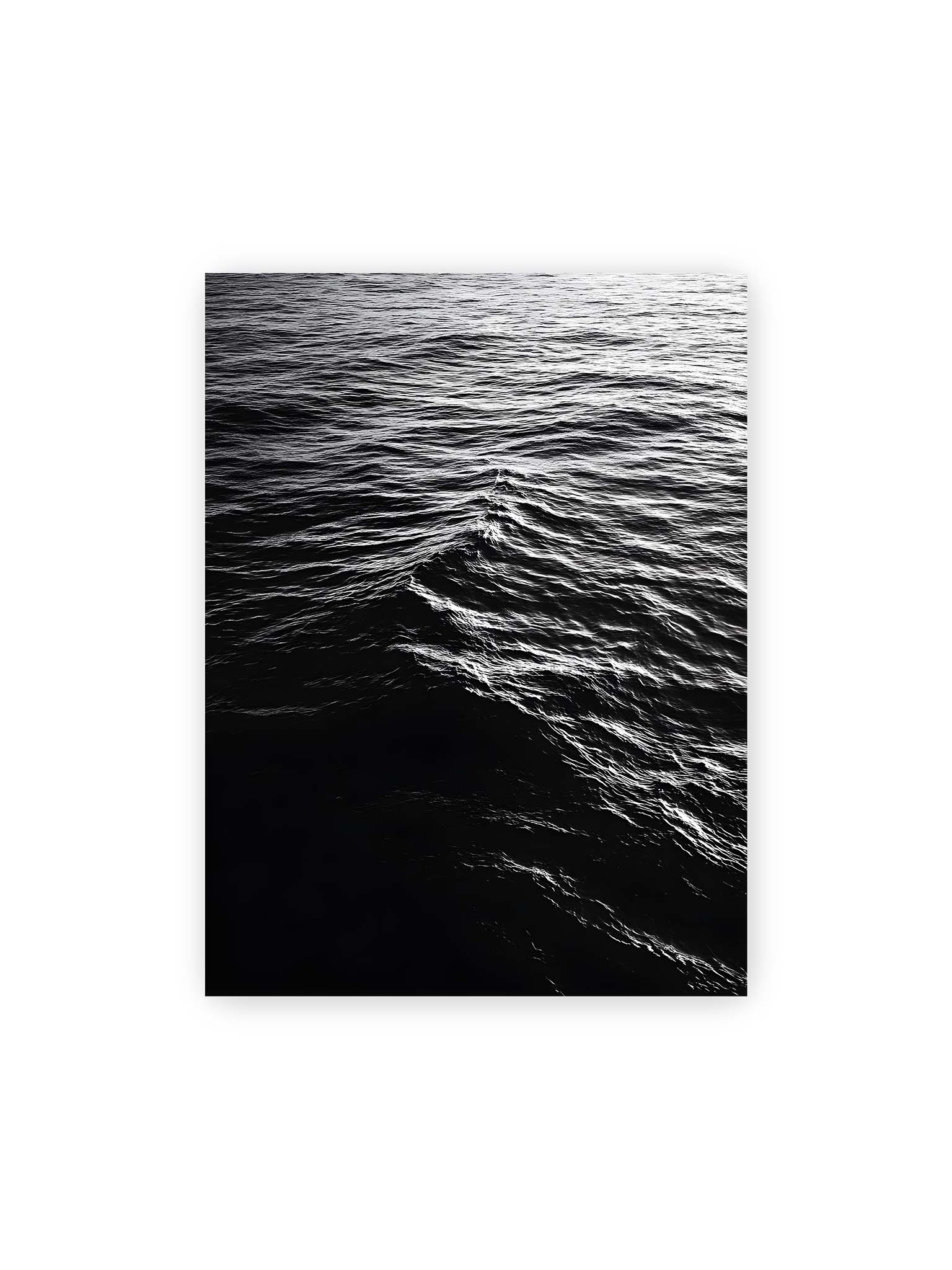 30x40 cm – Abstrakte Darstellung der dunklen Ozeanwellen in Schwarzweiß.
