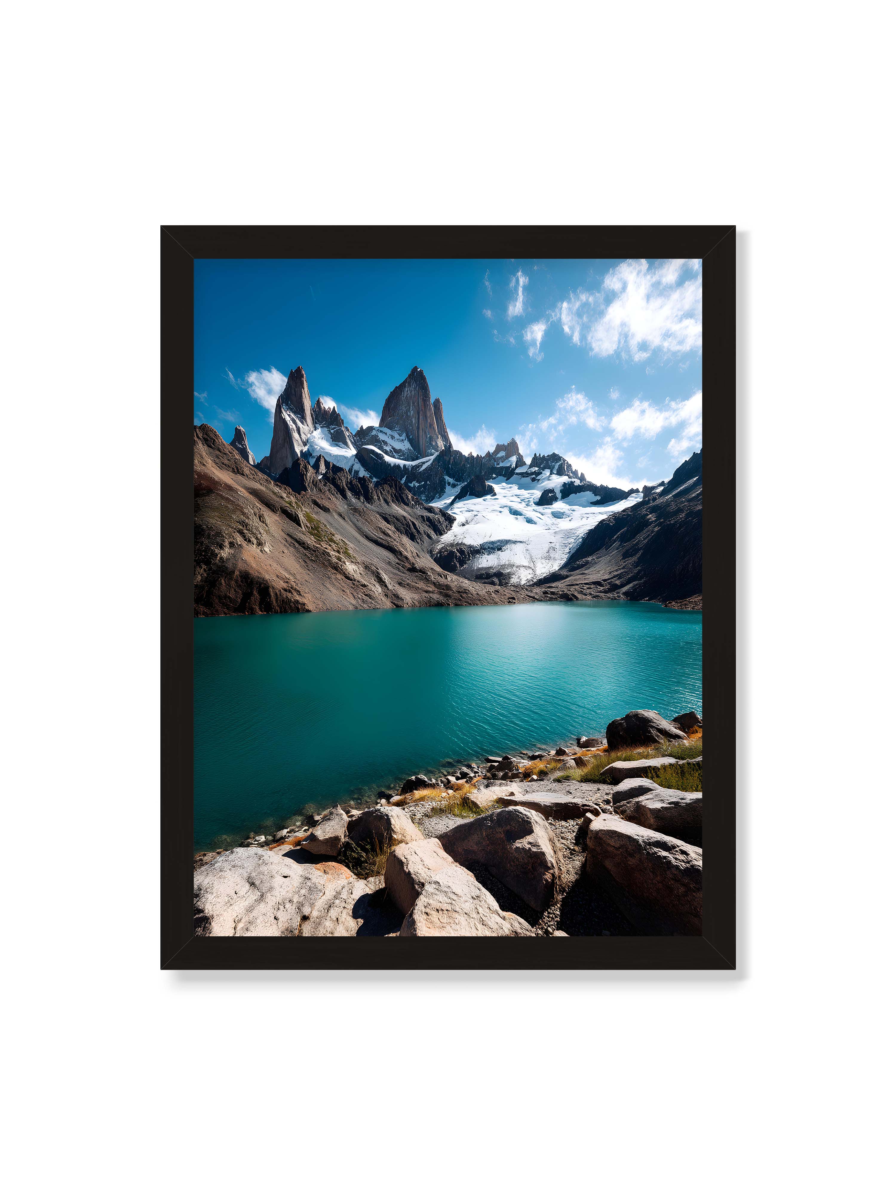 30x40 cm ohne Galerie-Rand mit schwarzem Rahmen – Schneebedeckte Berggipfel mit kristallklarem See im Vordergrund, unter einem azurblauen Himmel.