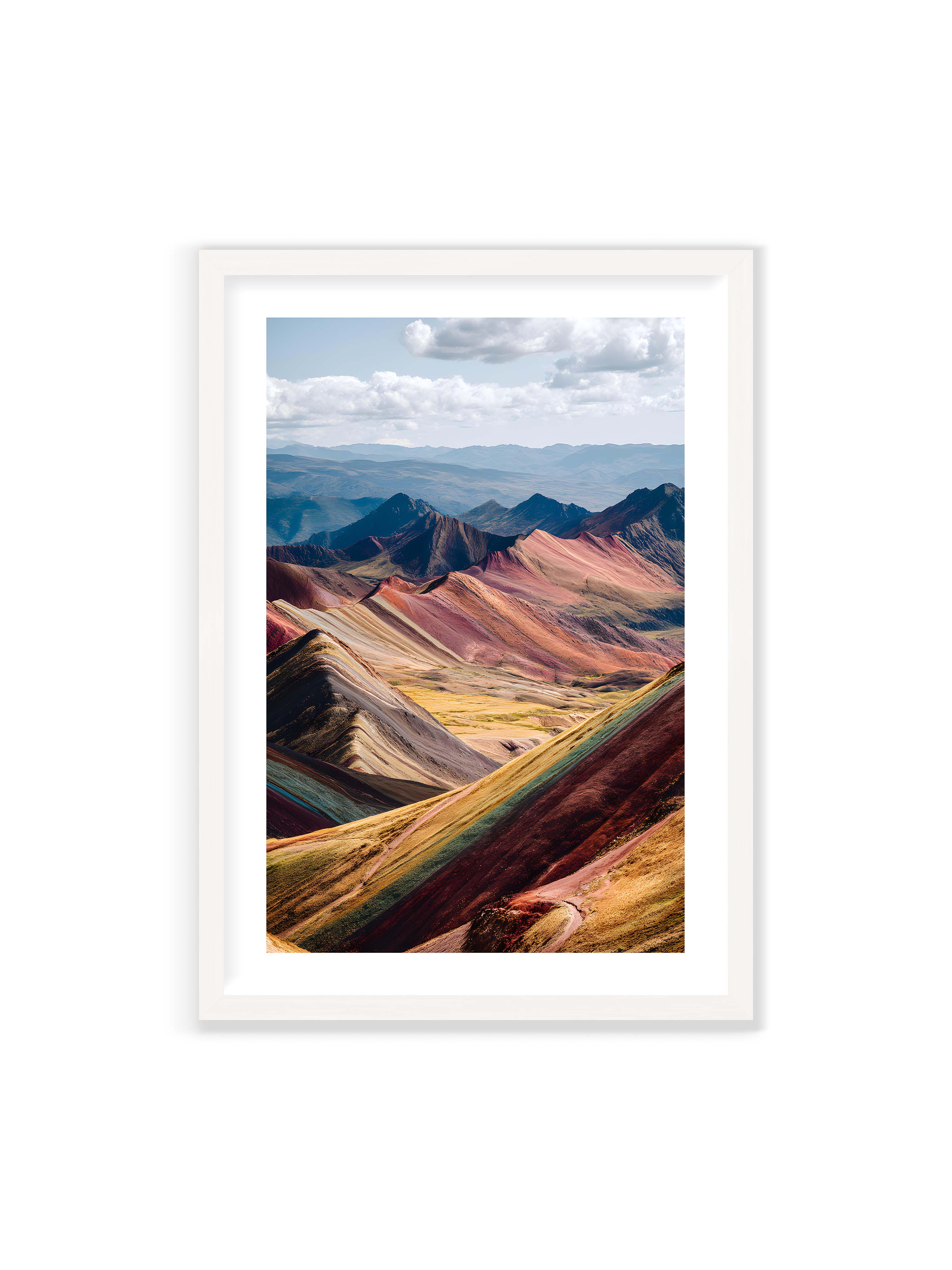 70x100 cm mit weißem Galerie-Rand mit weißem Rahmen – Berge in leuchtenden Farben und Schichten, die das Licht reflektieren und eine majestätische Szenerie schaffen.