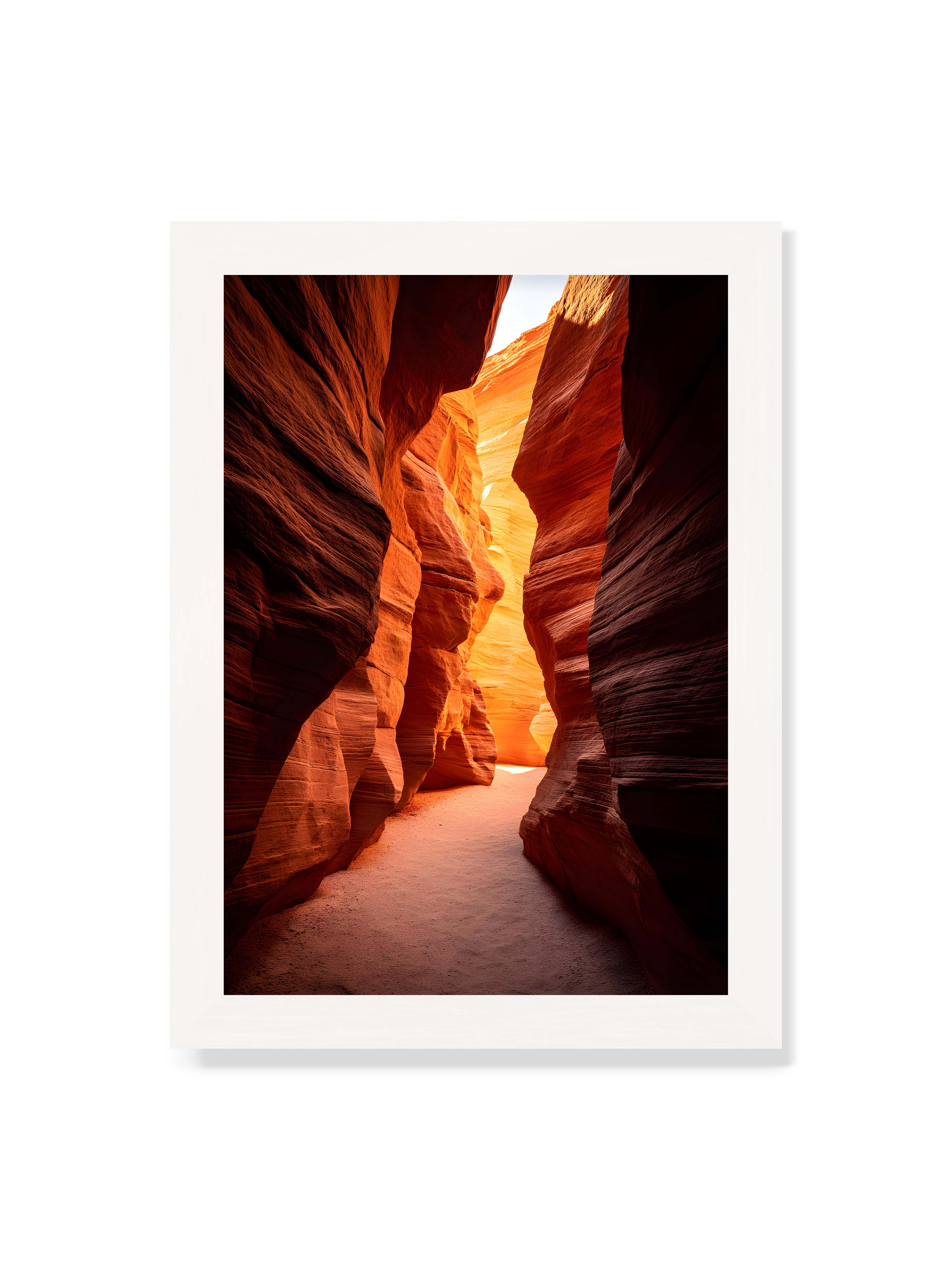 21x30 cm ohne Galerie-Rand mit weißem Rahmen – Goldenes Licht, das durch einen Canyon strömt und die roten Felsen in sanften Tönen erleuchtet.