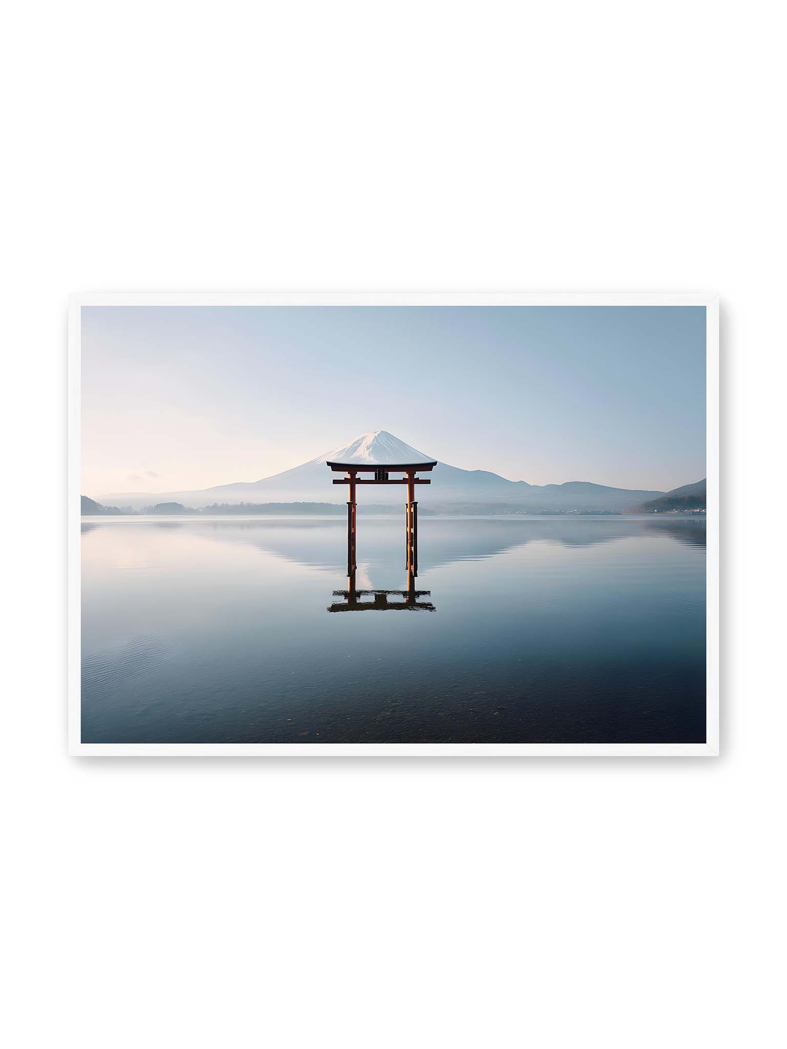 70x100 cm, weißer Rahmen – Torii-Tor steht im ruhigen Wasser mit Spiegelung vor dem Mount Fuji im Hintergrund unter klarem Himmel.