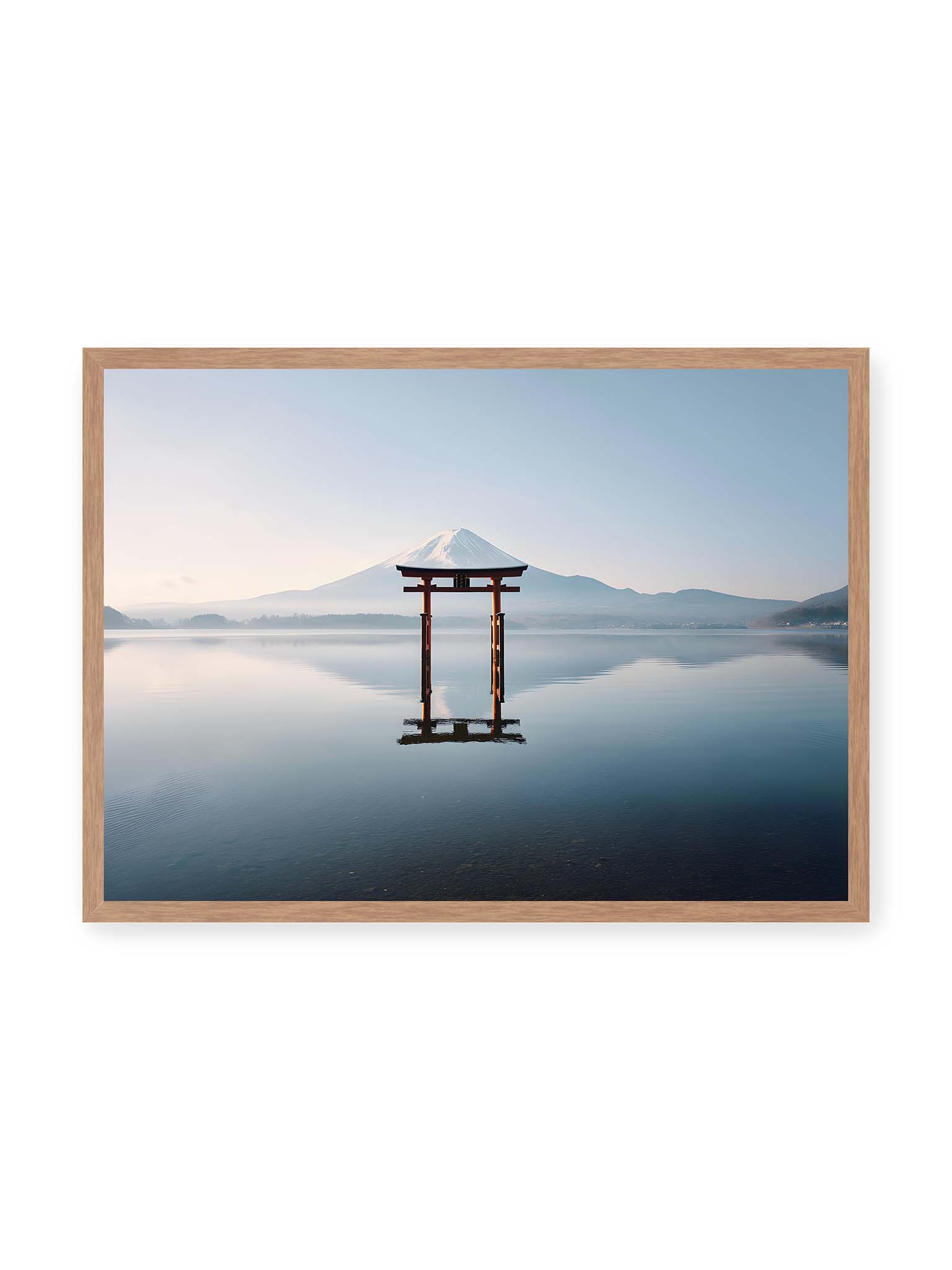 50x70 cm, Eichenrahmen – Torii-Tor steht im ruhigen Wasser mit Spiegelung vor dem Mount Fuji im Hintergrund unter klarem Himmel.